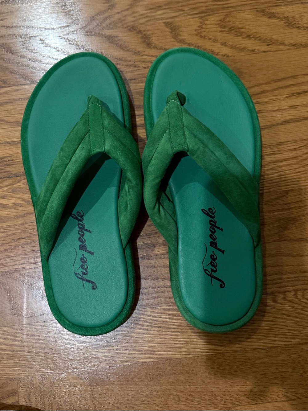 Free People Green Suede Padded V-strap Sandals - Picture 2 of 3